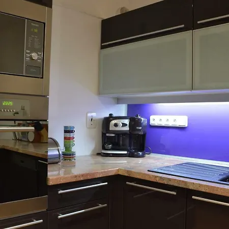 Apartmán Zderadova *